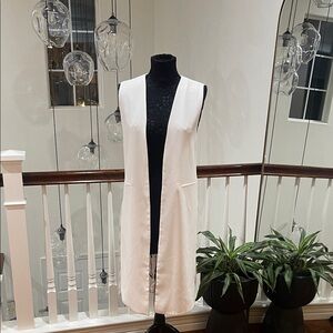 Zara White Sleeveless Vest
